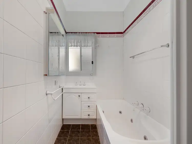 Fifth view of Homely house listing, 27 Wattle Avenue, Macquarie Fields NSW 2564