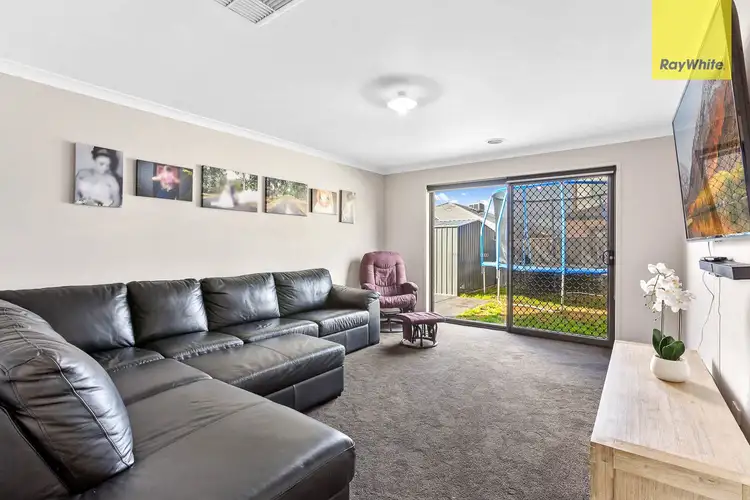 Fifth view of Homely house listing, 8 Porter Avenue, Maddingley VIC 3340