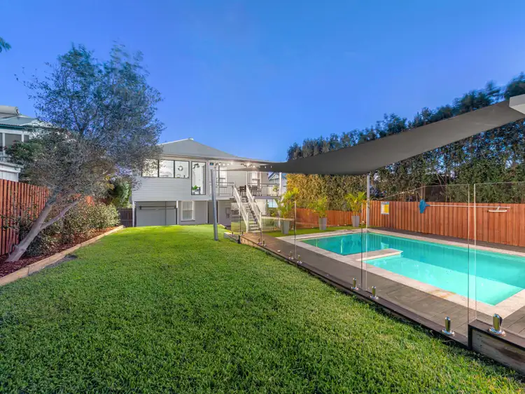 28 Monmouth Street, Morningside QLD 4170