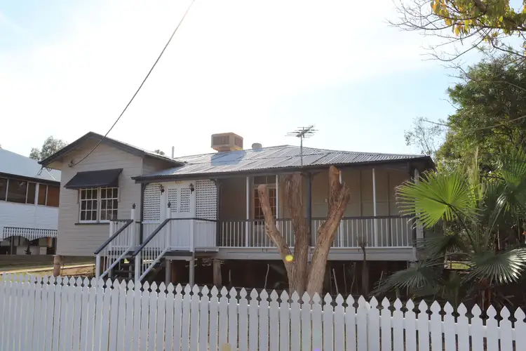 133 Parry Street, Charleville QLD 4470