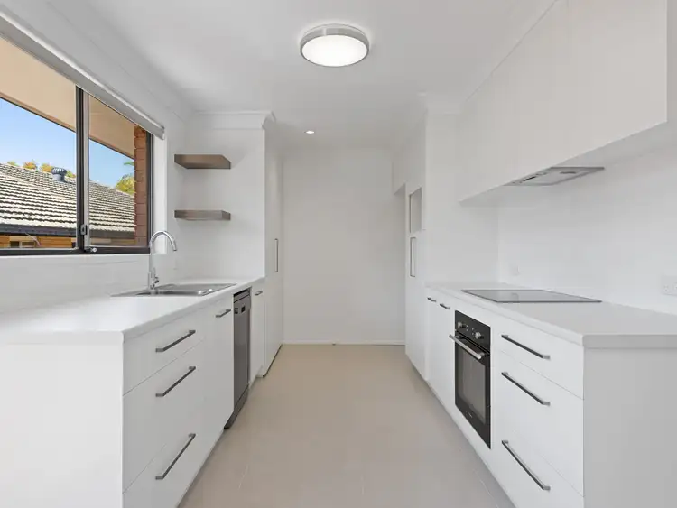 2/57 Minnie Street, Southport QLD 4215