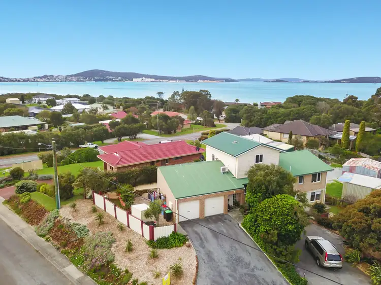 3 O'Connell Street, Little Grove WA 6330