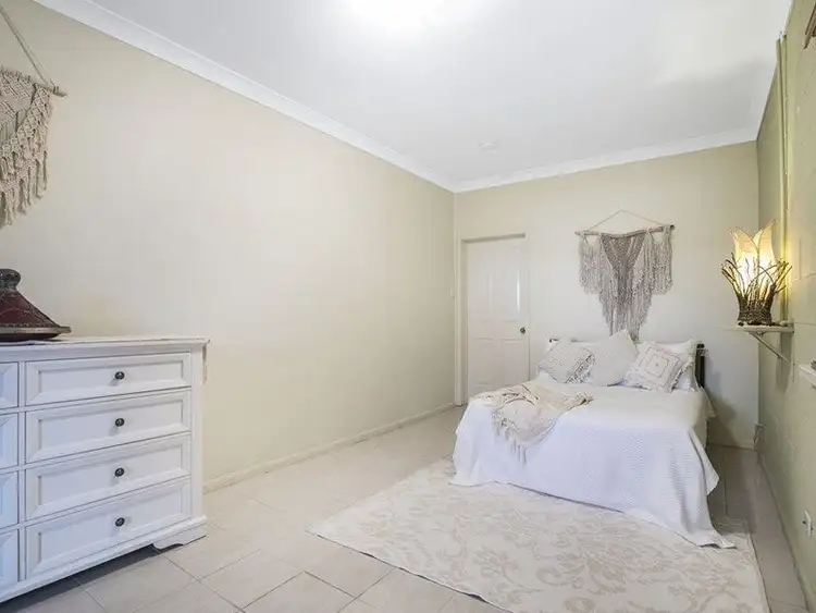 Sixth view of Homely house listing, 35 Twenty Third Avenue, Brighton QLD 4017