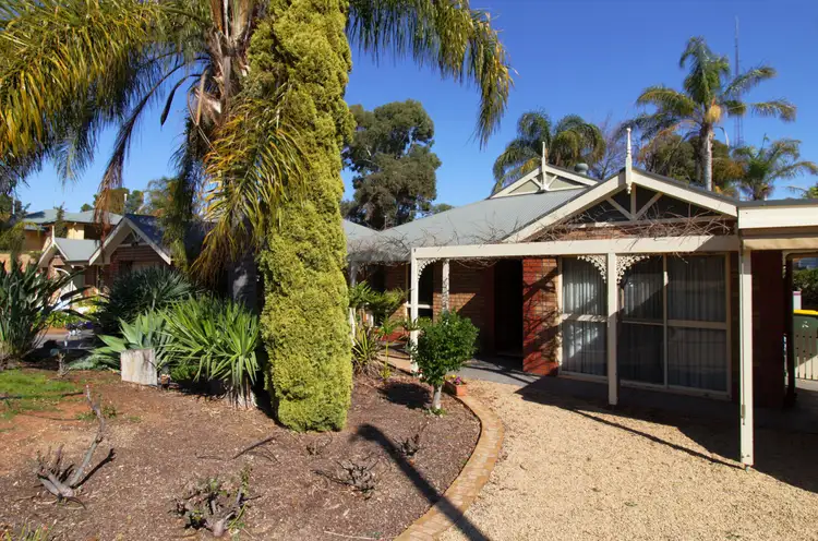 19C William Street, Loxton SA 5333