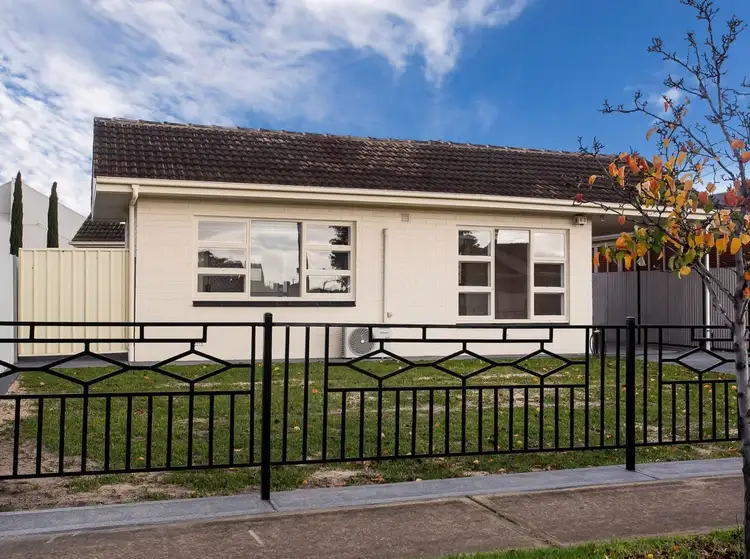 1 Angley Avenue, Findon SA 5023