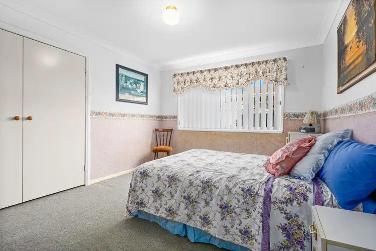 Fifth view of Homely semi-detached listing, 1/12 Borang Place, Flinders NSW 2529