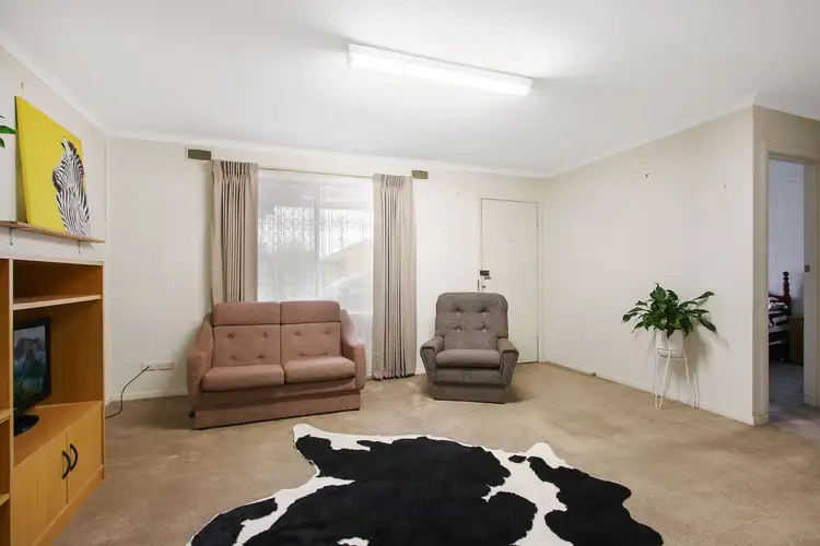 Third view of Homely unit listing, 2/17 Allambie Crescent, Wodonga VIC 3690