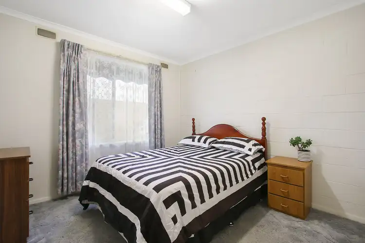 Sixth view of Homely unit listing, 2/17 Allambie Crescent, Wodonga VIC 3690