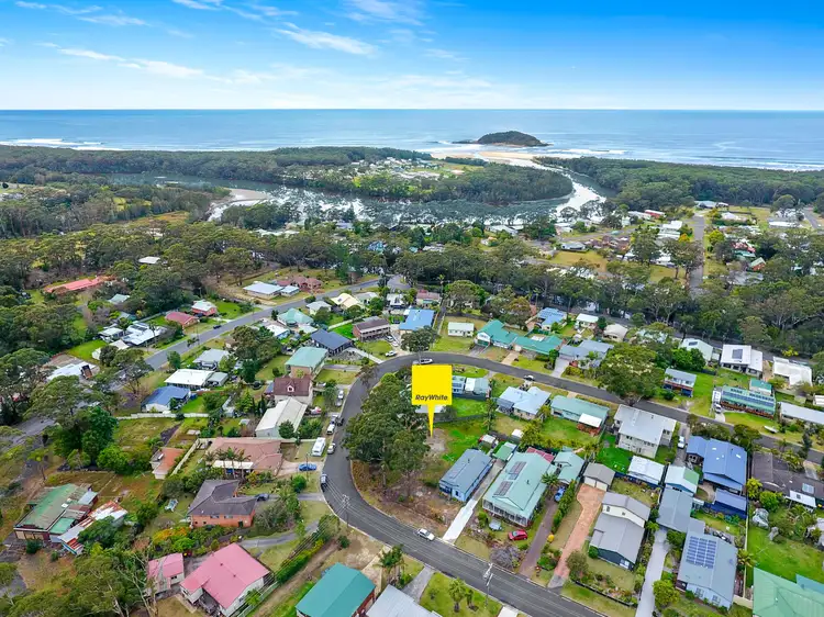 20 Mercury Drive, Lake Tabourie NSW 2539
