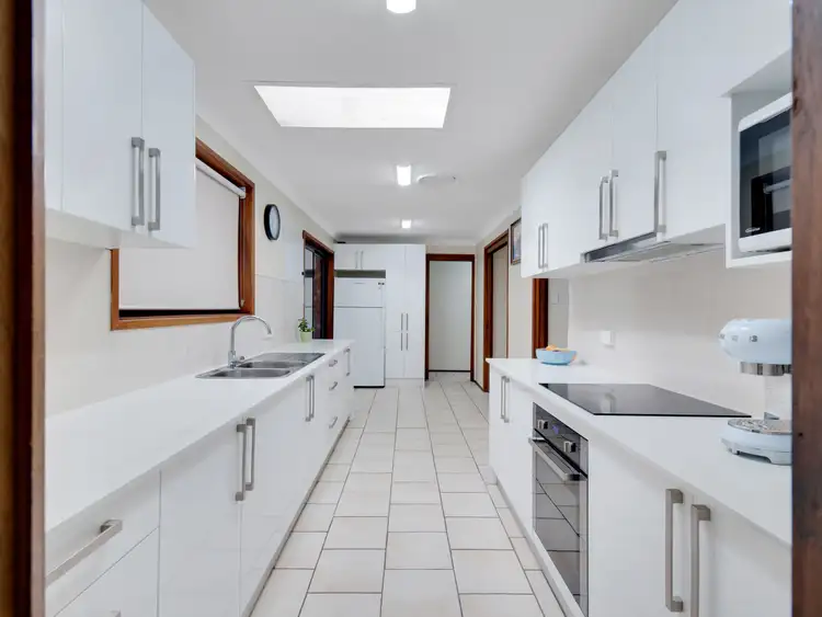 Fifth view of Homely house listing, 10 Kestrel Place, Ingleburn NSW 2565