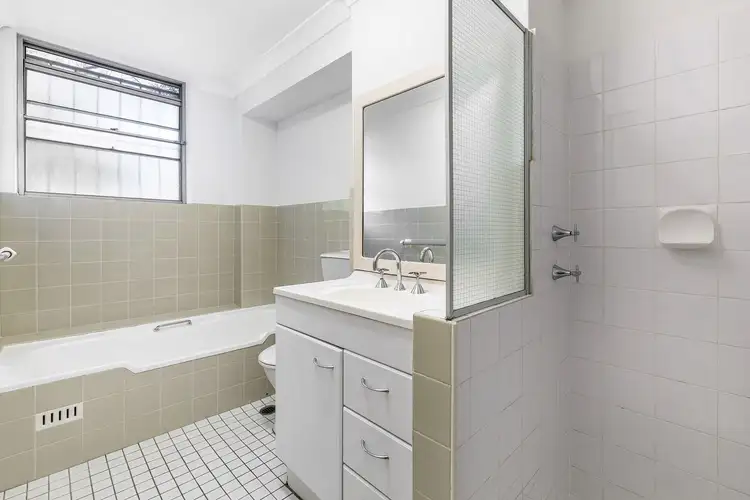 Fifth view of Homely unit listing, 4/43-45 Johnson Street, Chatswood NSW 2067