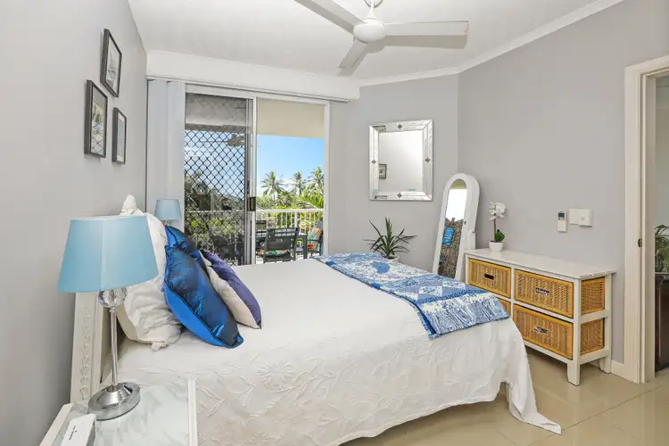 1/38 Moore Street, Trinity Beach QLD 4879
