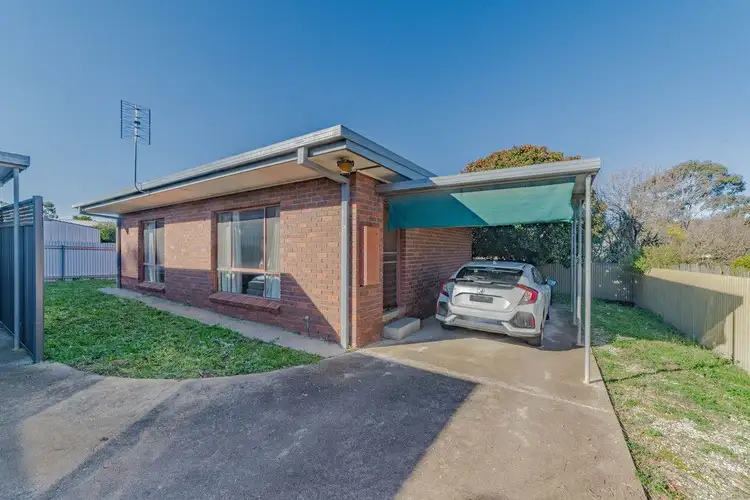 Main view of Homely house listing, 2/15 Chapple Street, Eaglehawk VIC 3556