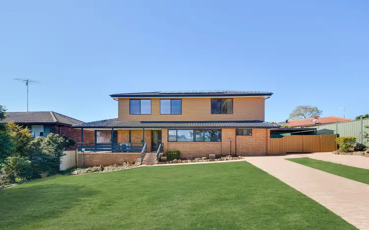 8 Barooga Avenue, Bradbury NSW 2560