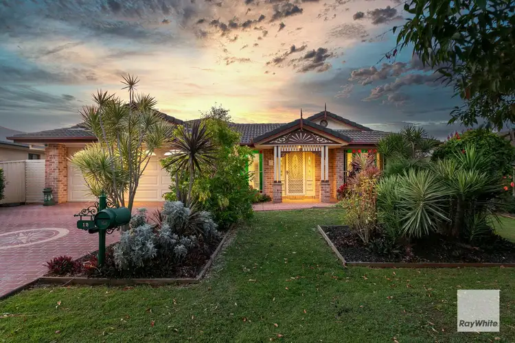 12 Syracuse Street, Redland Bay QLD 4165