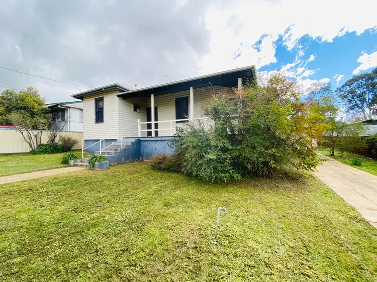 29 Yass Street, Young NSW 2594