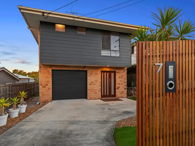 7 Ursus Street, Seven Hills QLD 4170