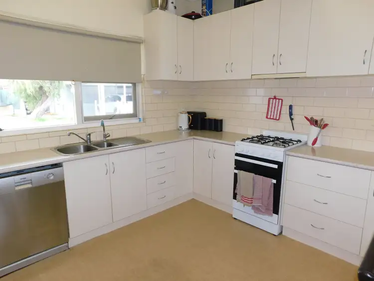 Second view of Homely house listing, 31 Cannawigara Road, Bordertown SA 5268
