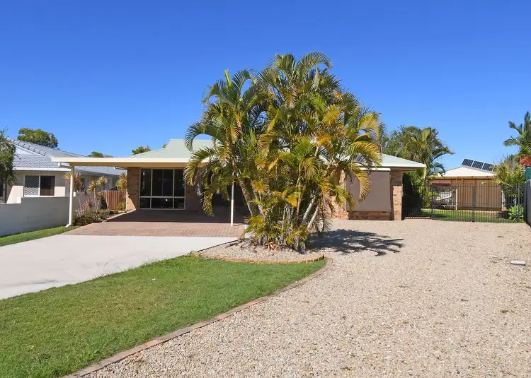 Second view of Homely house listing, 9 Brampton Court, Kawungan QLD 4655