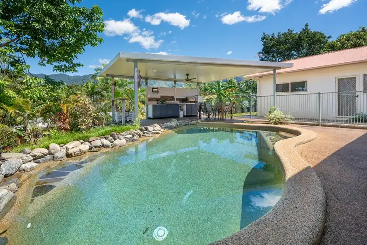 287 Robert Road, Bentley Park QLD 4869