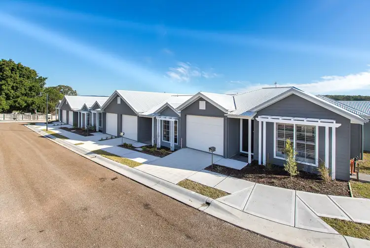 Fifth view of Homely villa listing, 19 Wattlebird Crescent, Elermore Vale NSW 2287