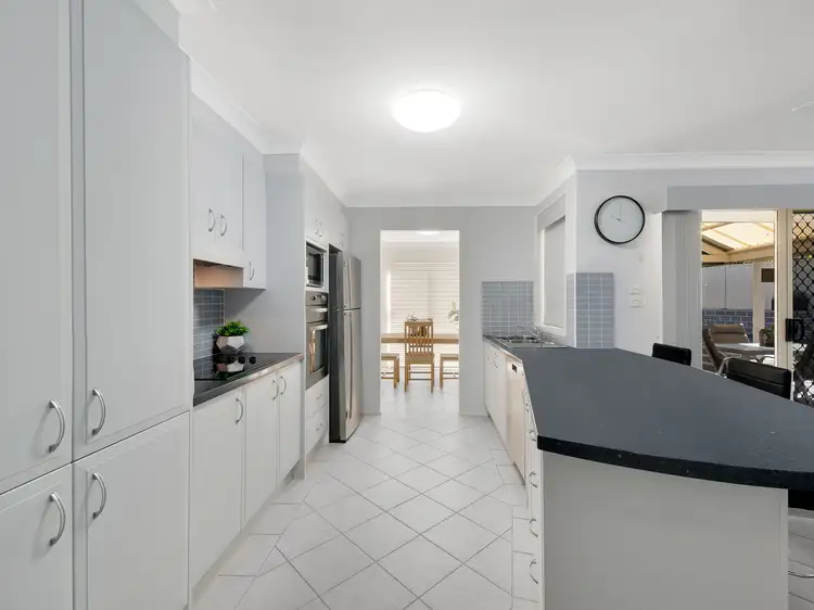 Fourth view of Homely house listing, 6 Yukon Place, Kearns NSW 2558