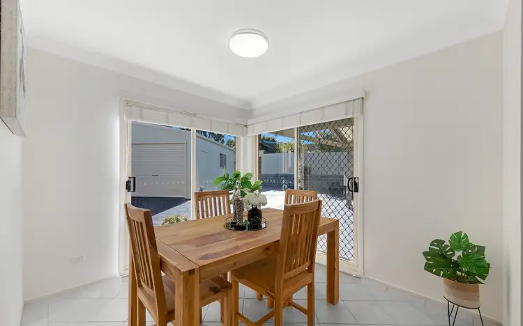 Fifth view of Homely house listing, 6 Yukon Place, Kearns NSW 2558