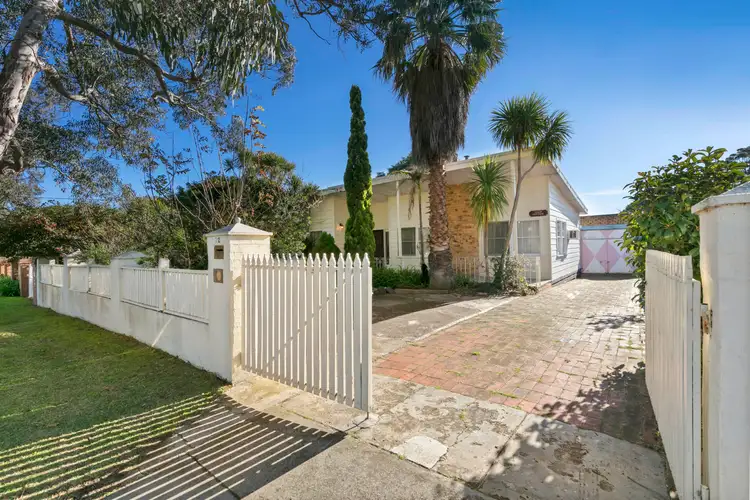 12 Dalgleish Avenue, Rosebud VIC 3939