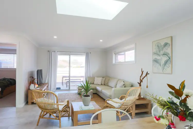 Third view of Homely unit listing, 2/8 Enid Street, Armidale NSW 2350
