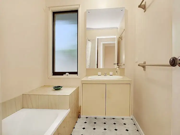 Fourth view of Homely unit listing, 1/11 Nicholas Court, Lysterfield VIC 3156