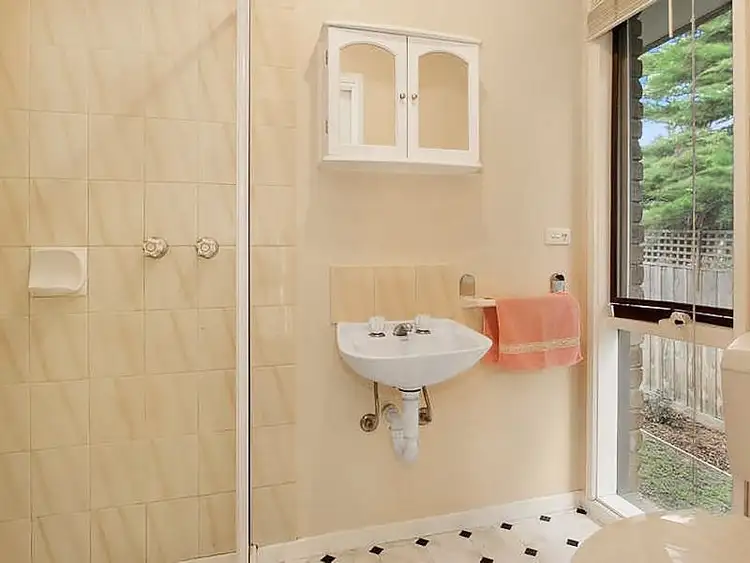 Fifth view of Homely unit listing, 1/11 Nicholas Court, Lysterfield VIC 3156
