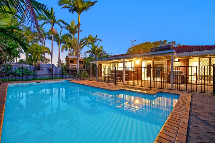 5 Barrier Reef Drive