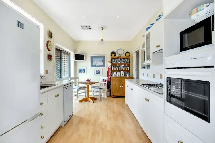 Fourth view of Homely house listing, 7 Oak Court, Campbelltown SA 5074