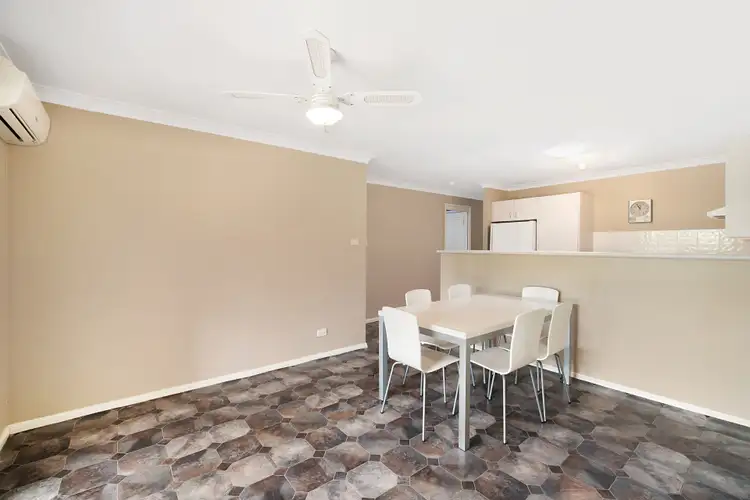 Fourth view of Homely unit listing, 2/5 Proserpine Close, Ashtonfield NSW 2323