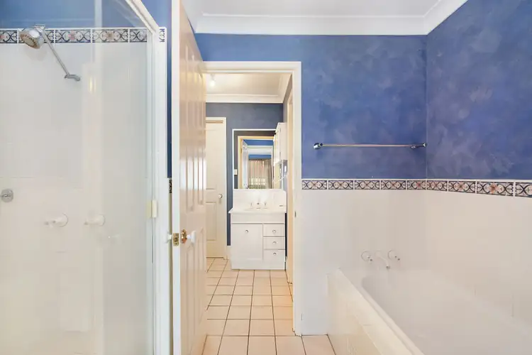 Sixth view of Homely unit listing, 2/5 Proserpine Close, Ashtonfield NSW 2323