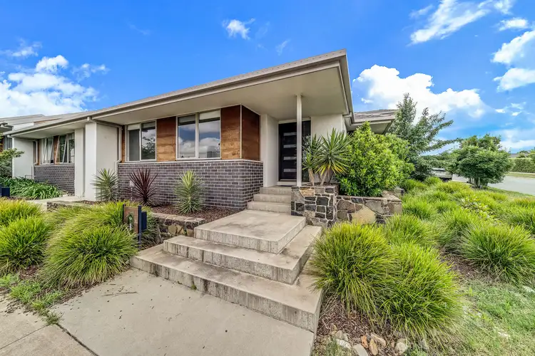 24 Whitrod Avenue, Casey ACT 2913