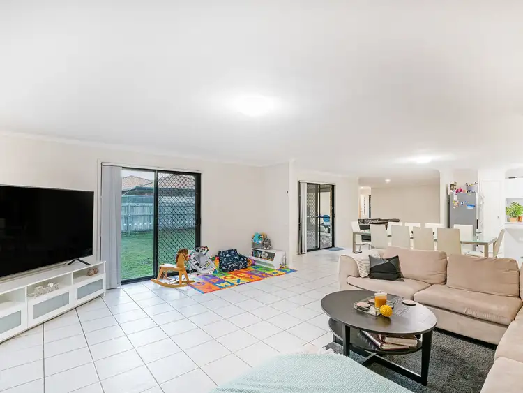 Fourth view of Homely house listing, 6 Megan Court, Sunnybank Hills QLD 4109