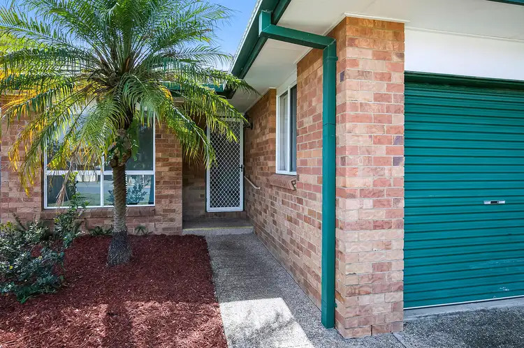 27 Magnolia Street, Margate QLD 4019