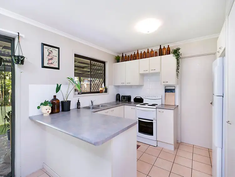 Seventh view of Homely house listing, 8 Ilaroo Crescent, Warana QLD 4575