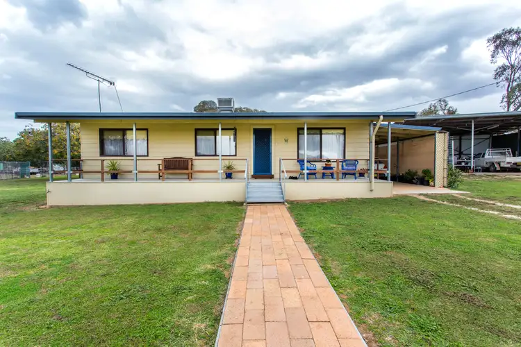 1 Thurburn Street (Wattamondara), Cowra NSW 2794