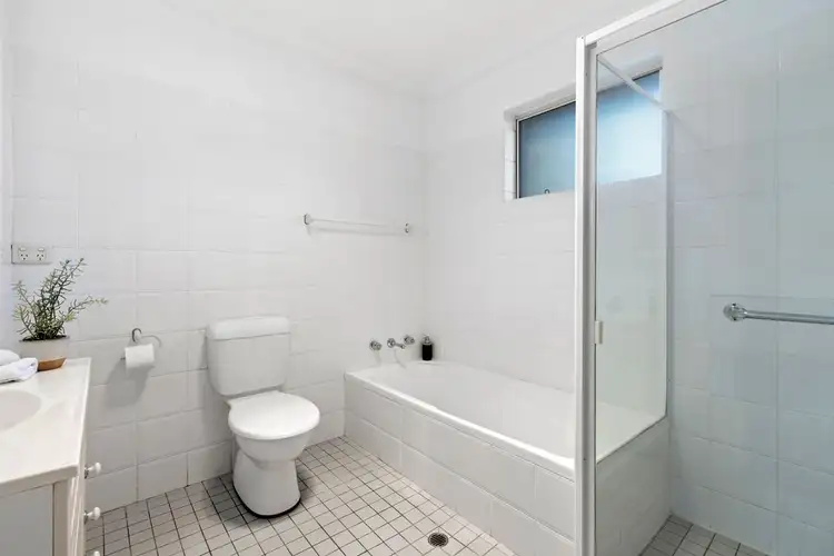 Fifth view of Homely apartment listing, 11/102-108 Lawrence Street, Freshwater NSW 2096