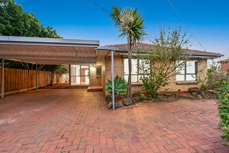 1/30 Cambro Road, Clayton VIC 3168