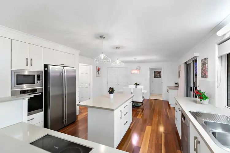 19 Paranka Drive North (OFF SOUTH STREET), Cleveland QLD 4163