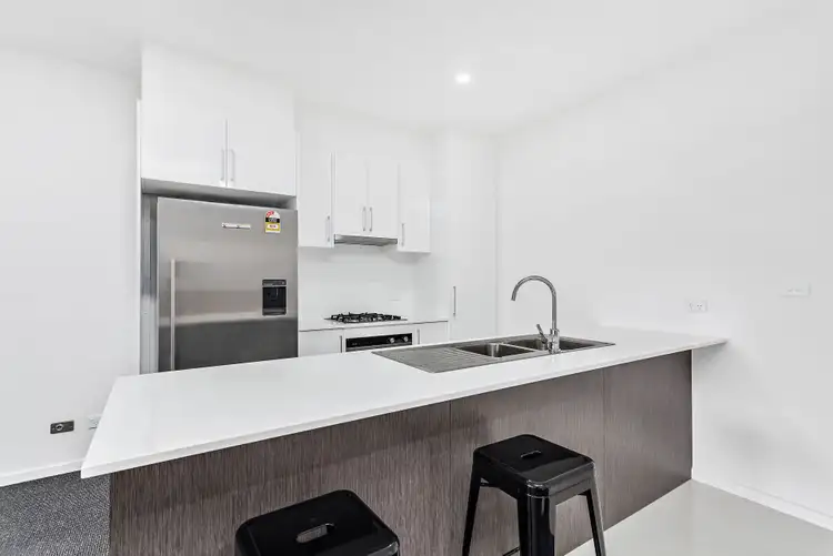 Second view of Homely house listing, 6/30 Peterborough Avenue, Lake Illawarra NSW 2528