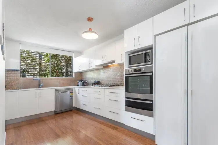 Fourth view of Homely unit listing, 2/20 Winifred Street, Clayfield QLD 4011