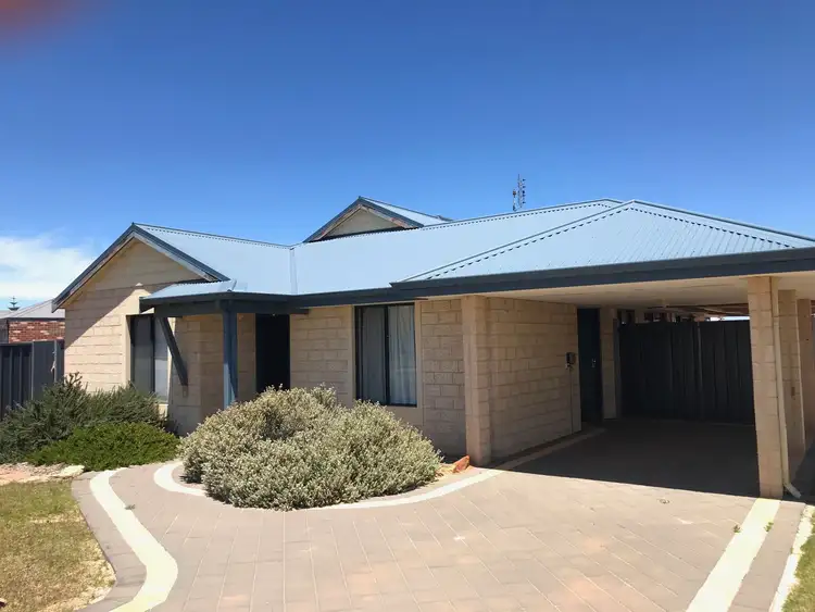 43 Seahorse Loop