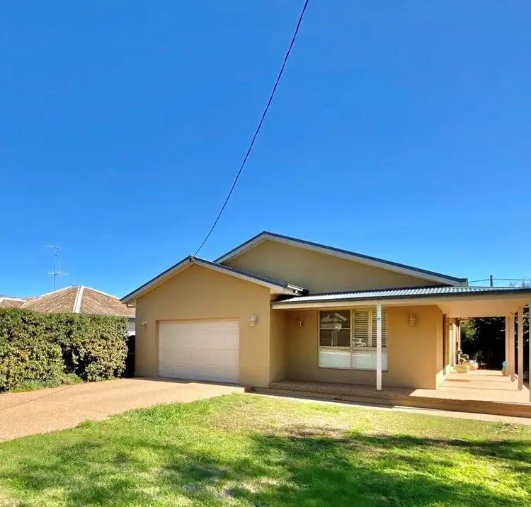 21 Wambat Street, Forbes NSW 2871