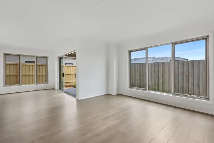 Fifth view of Homely house listing, 1 Abacus Lane, Cranbourne South VIC 3977