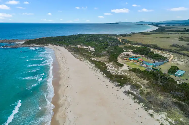 20116 Tasman Highway, Chain Of Lagoons TAS 7215