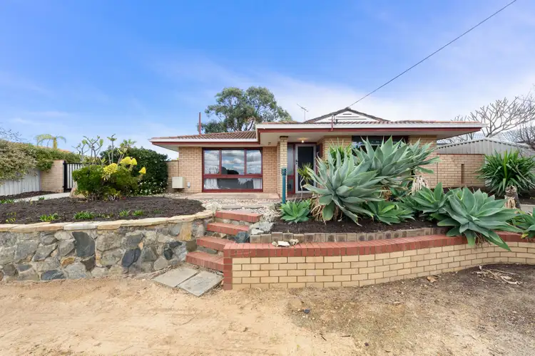 Second view of Homely house listing, 17 Windsor Place, Kallaroo WA 6025